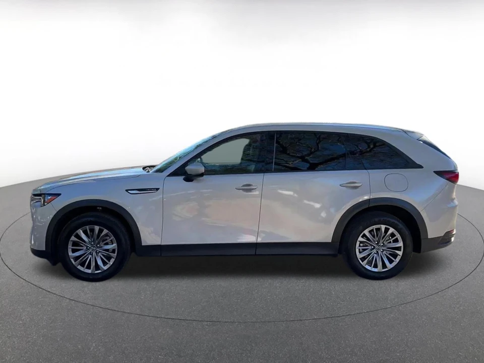 2025 Mazda CX-90 - Image 6 of 31