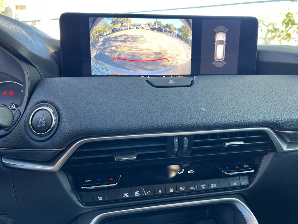 2025 Mazda CX-90 - Image 14 of 31