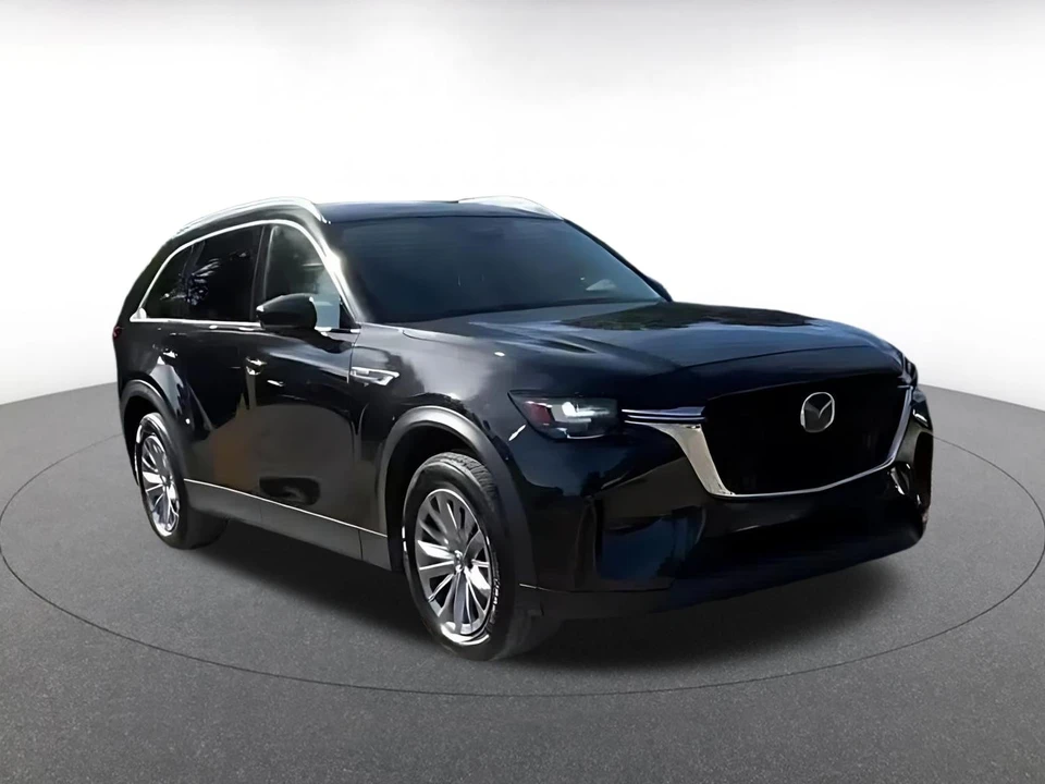 2025 Mazda CX-90 - Image 2 of 31