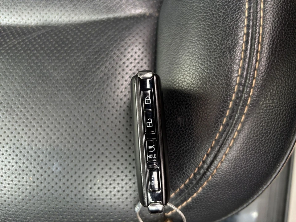 2025 Mazda CX-90 - Image 20 of 31