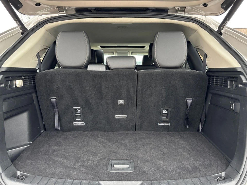 2025 Mazda CX-90 - Image 30 of 31
