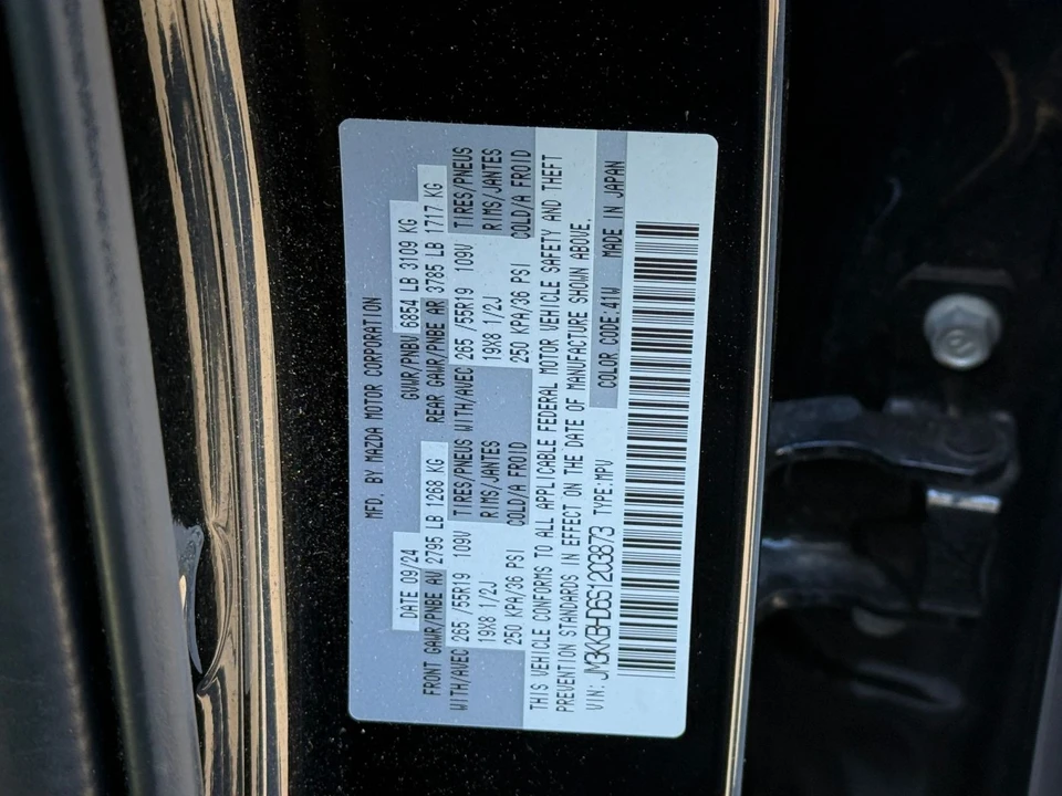 2025 Mazda CX-90 - Image 21 of 31