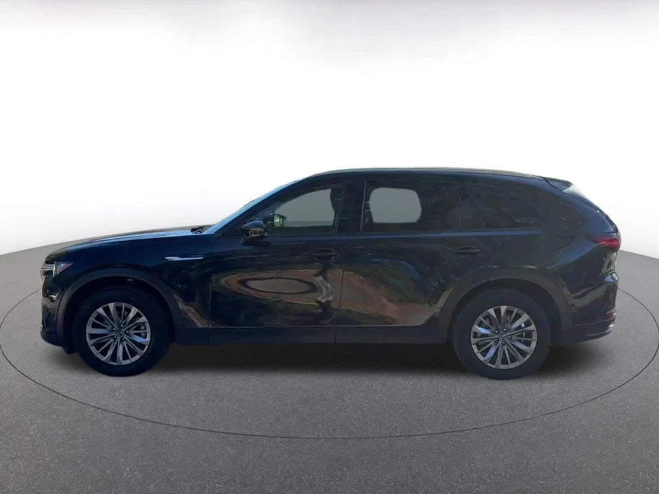 2025 Mazda CX-90 - Image 7 of 31