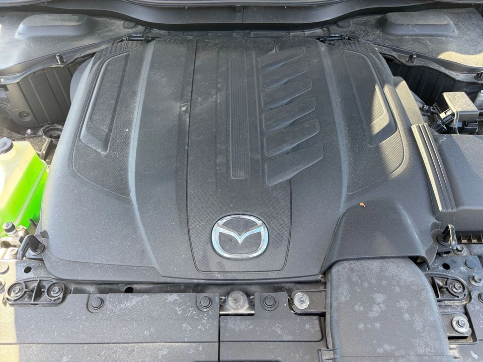 2025 Mazda CX-90 - Image 30 of 31