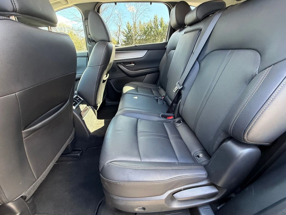 2025 Mazda CX-90 - Image 22 of 31