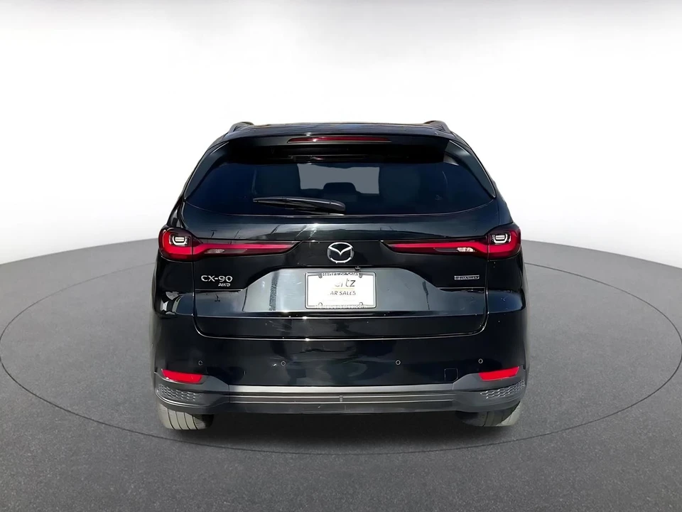 2025 Mazda CX-90 - Image 10 of 31