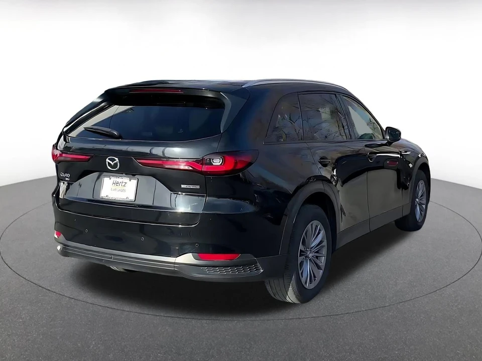 2025 Mazda CX-90 - Image 11 of 31