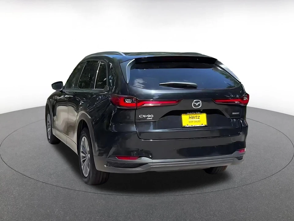 2025 Mazda CX-90 - Image 13 of 31