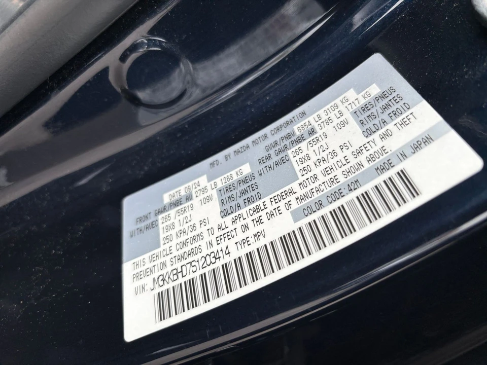 2025 Mazda CX-90 - Image 27 of 31