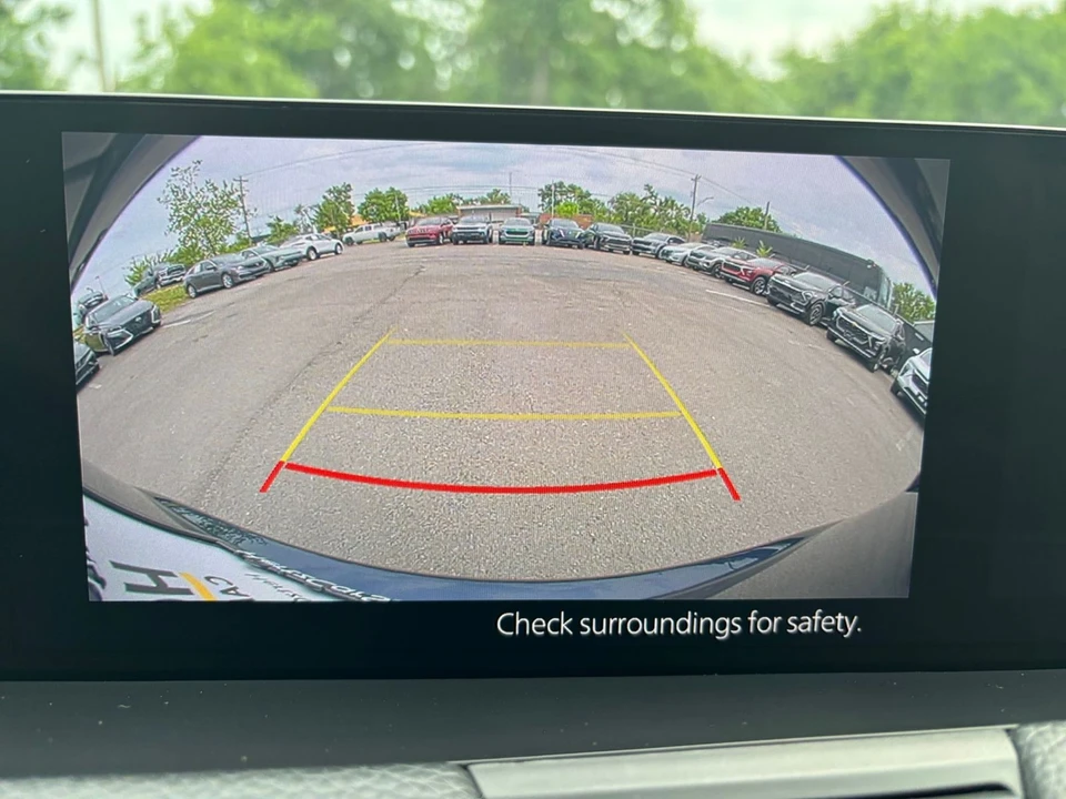 2025 Mazda CX-90 - Image 21 of 31