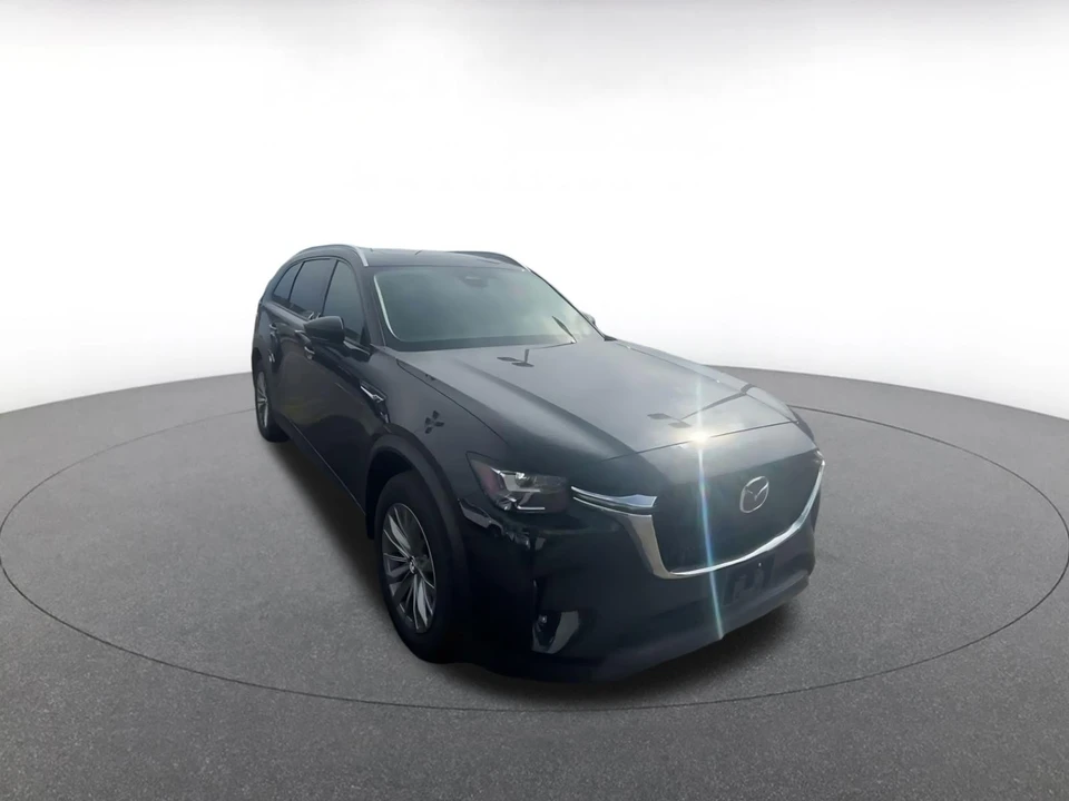 2025 Mazda CX-90 - Image 3 of 31