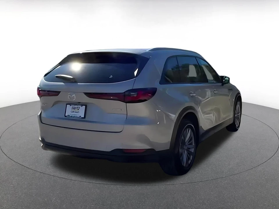 2025 Mazda CX-90 - Image 10 of 31