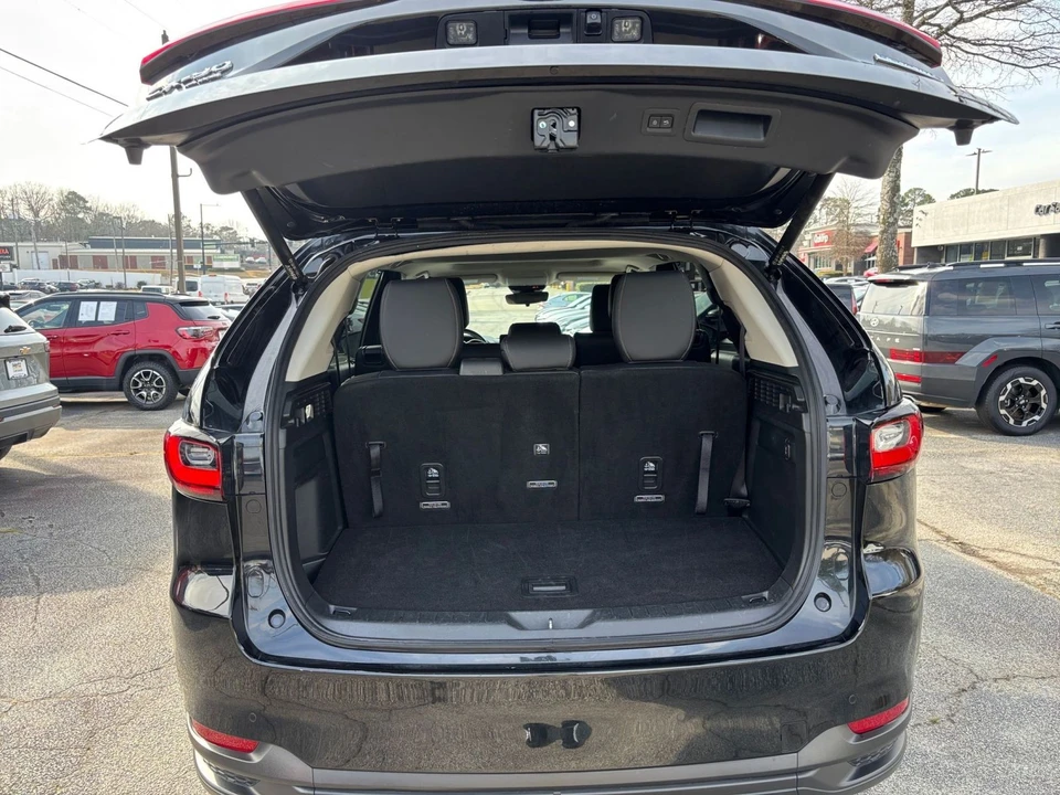2025 Mazda CX-90 - Image 30 of 31