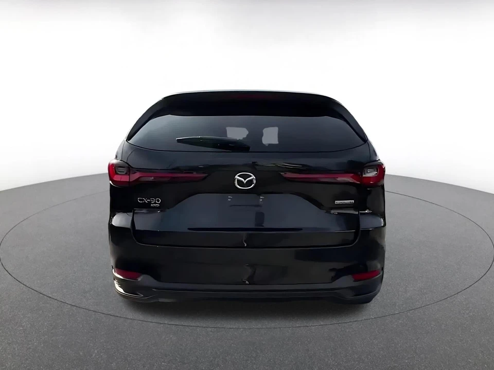 2025 Mazda CX-90 - Image 10 of 31