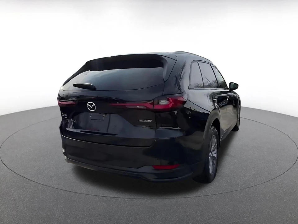 2025 Mazda CX-90 - Image 11 of 31