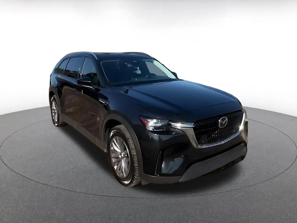 2025 Mazda CX-90 - Image 3 of 31