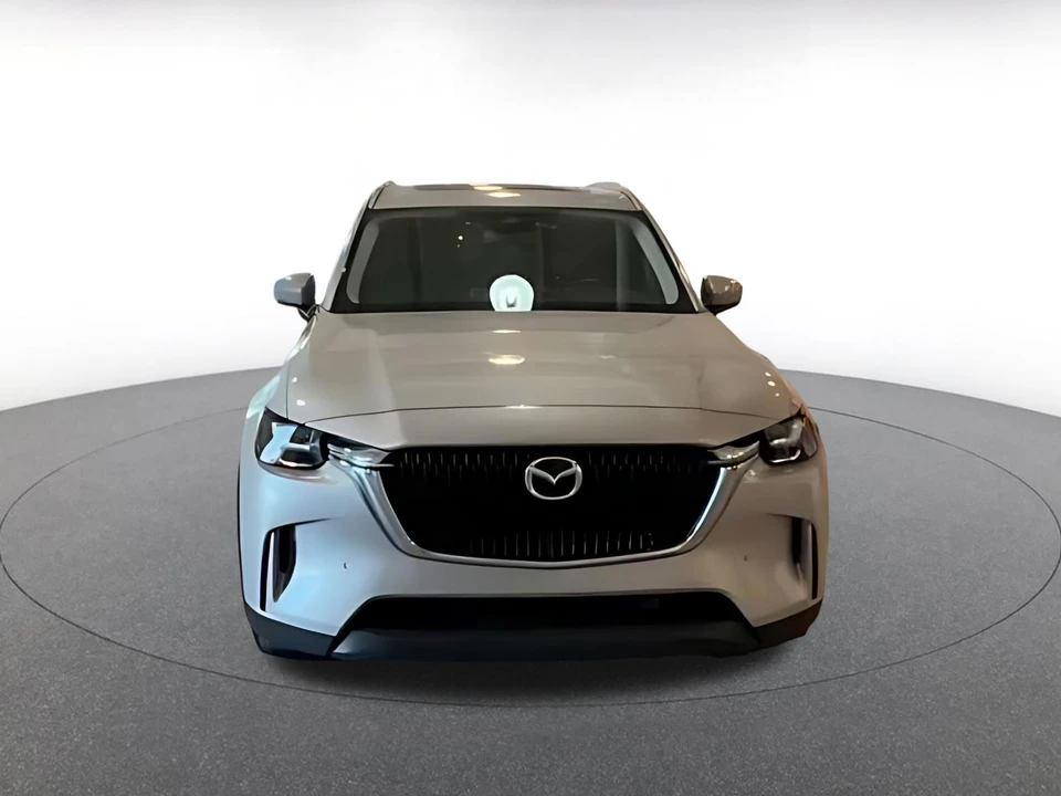 2025 Mazda CX-90 - Image 16 of 31