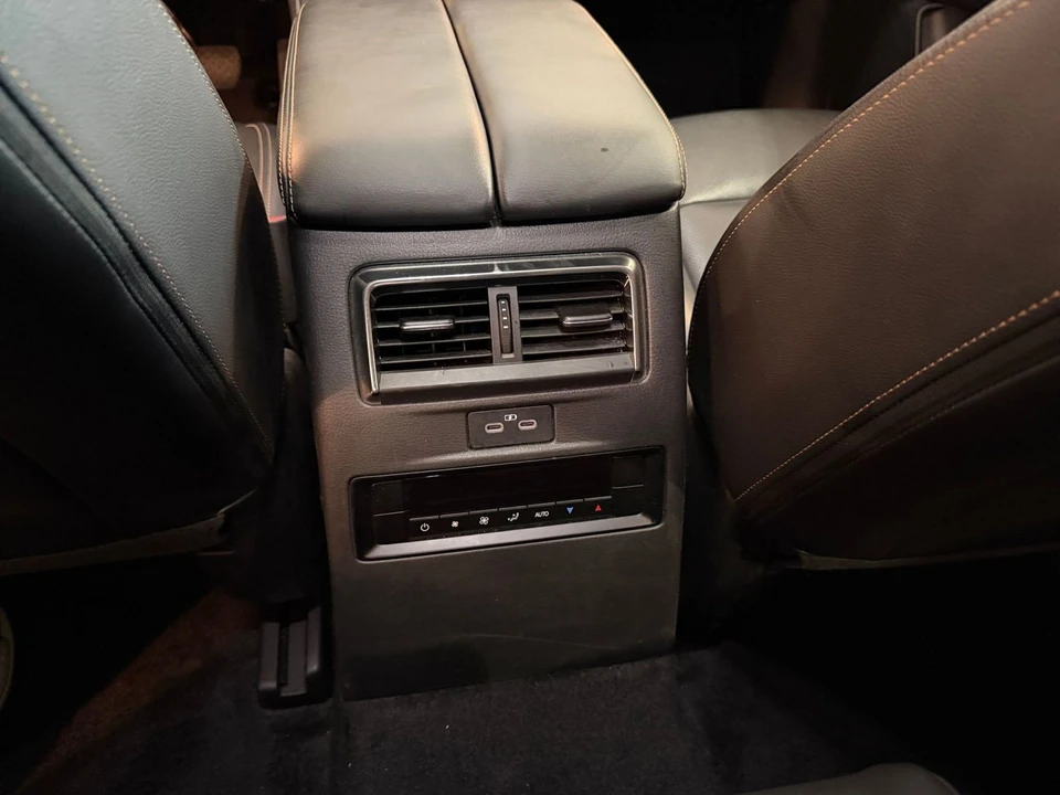 2025 Mazda CX-90 - Image 26 of 31