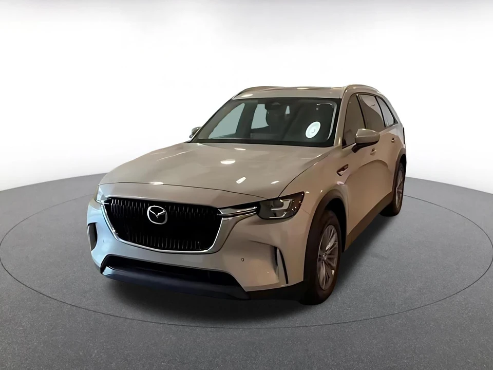2025 Mazda CX-90 - Image 4 of 31