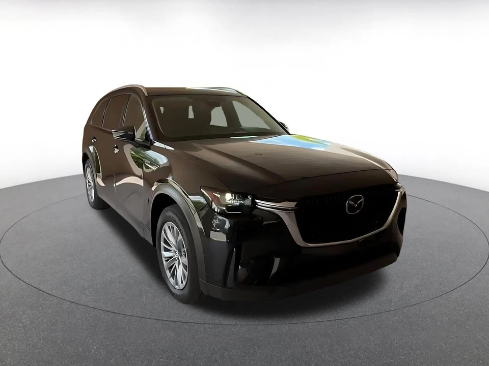2025 Mazda CX-90 - Image 2 of 31