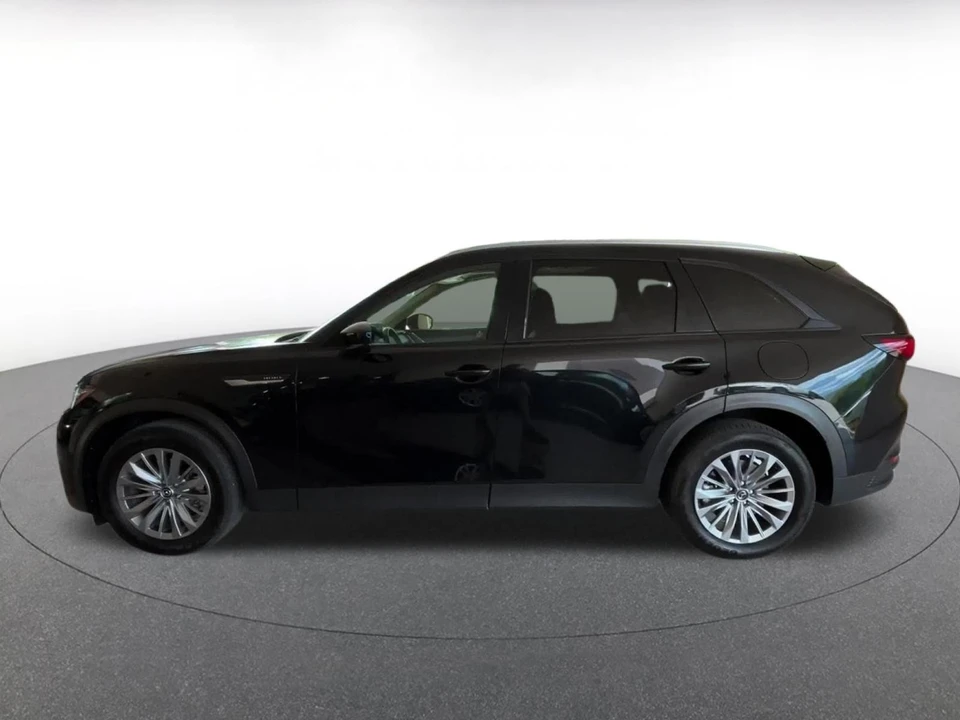 2025 Mazda CX-90 - Image 5 of 31