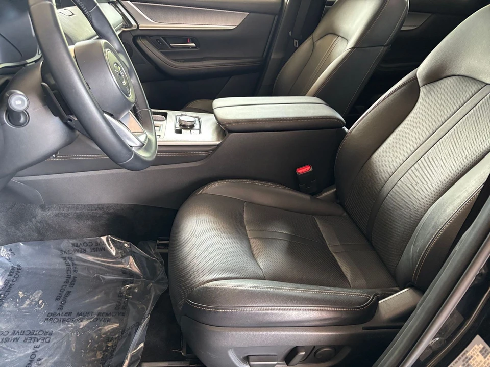 2025 Mazda CX-90 - Image 23 of 31