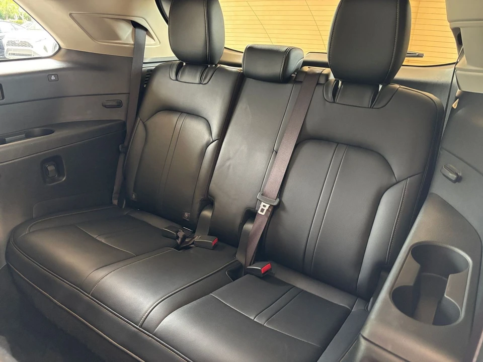 2025 Mazda CX-90 - Image 26 of 31