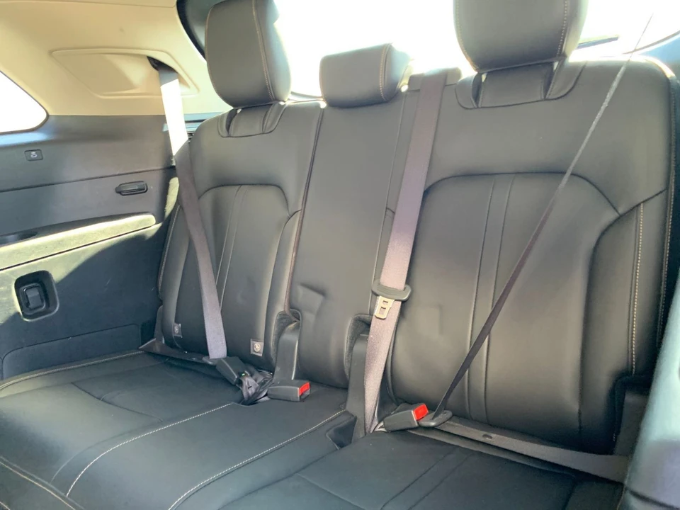 2025 Mazda CX-90 - Image 26 of 31