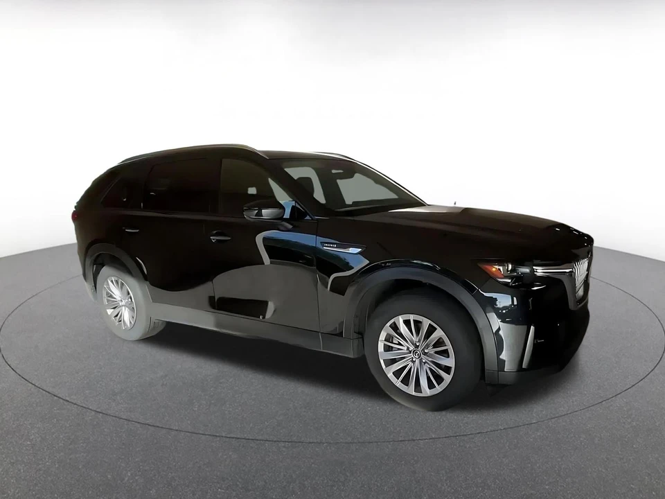 2025 Mazda CX-90 - Image 2 of 31
