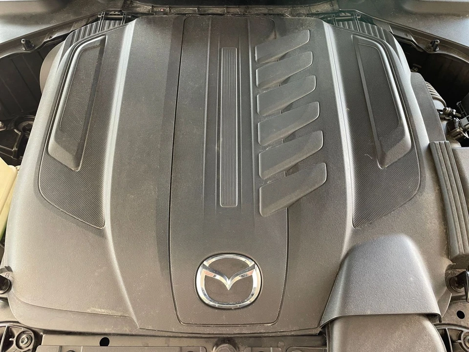 2025 Mazda CX-90 - Image 29 of 31