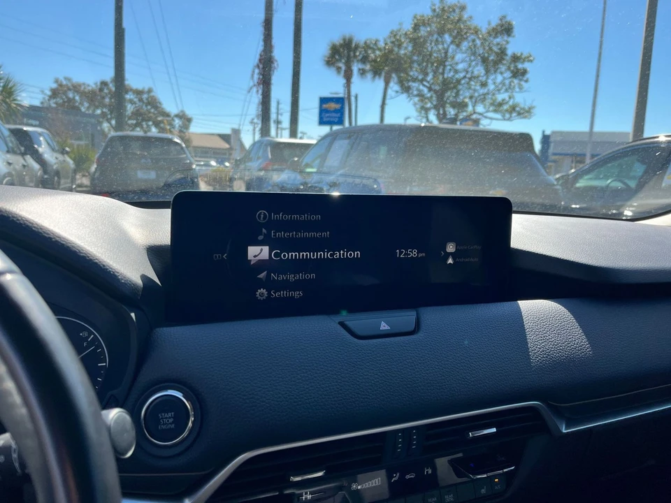 2025 Mazda CX-90 - Image 16 of 31