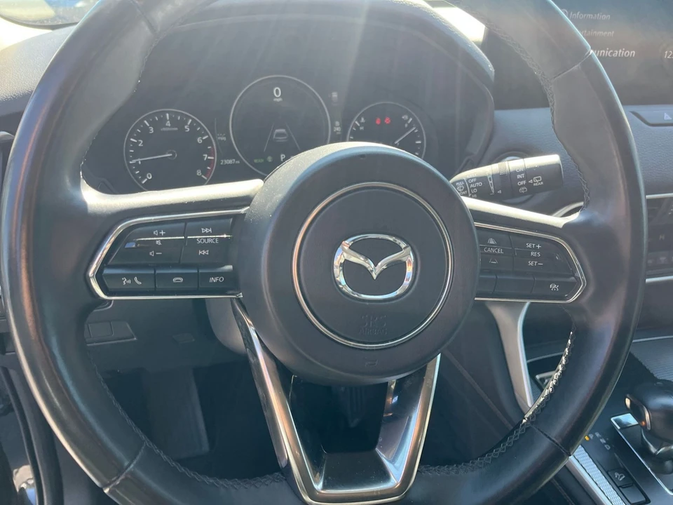 2025 Mazda CX-90 - Image 24 of 31