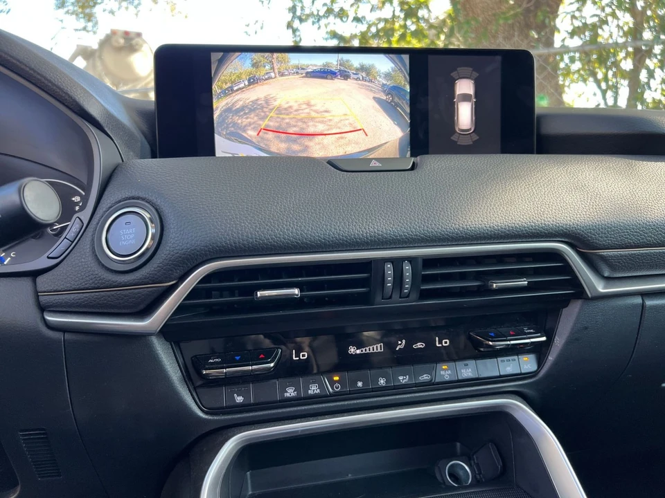 2025 Mazda CX-90 - Image 14 of 31