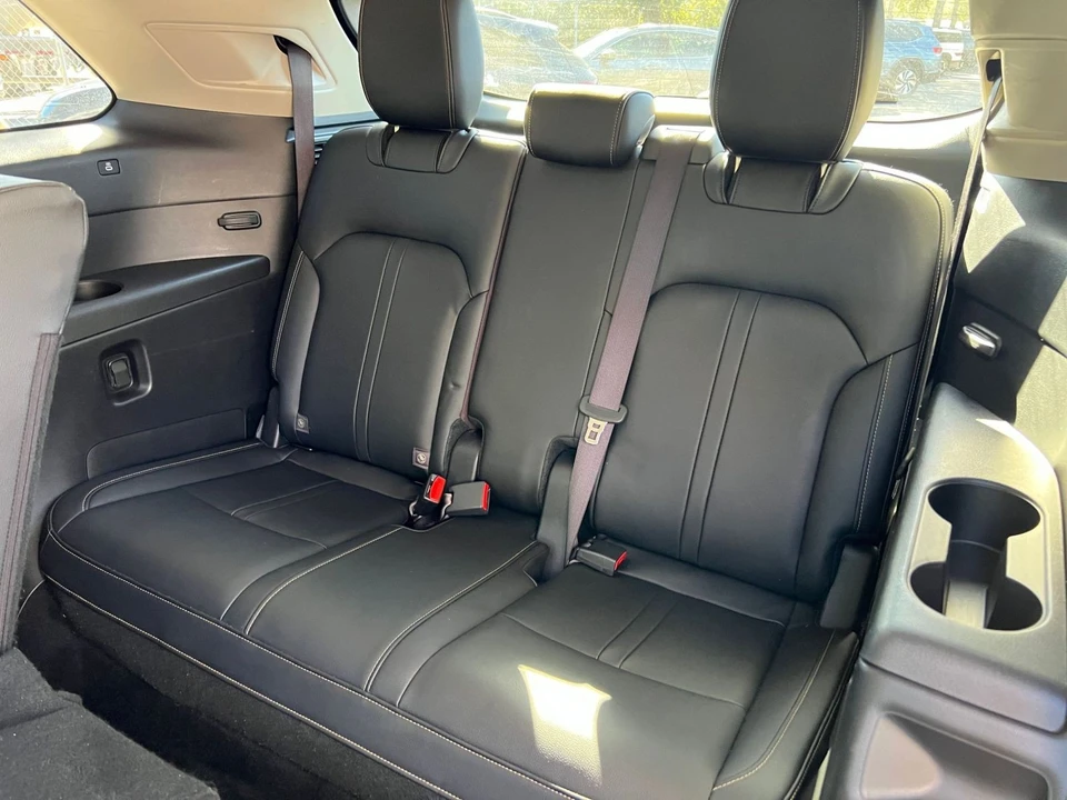 2025 Mazda CX-90 - Image 28 of 31