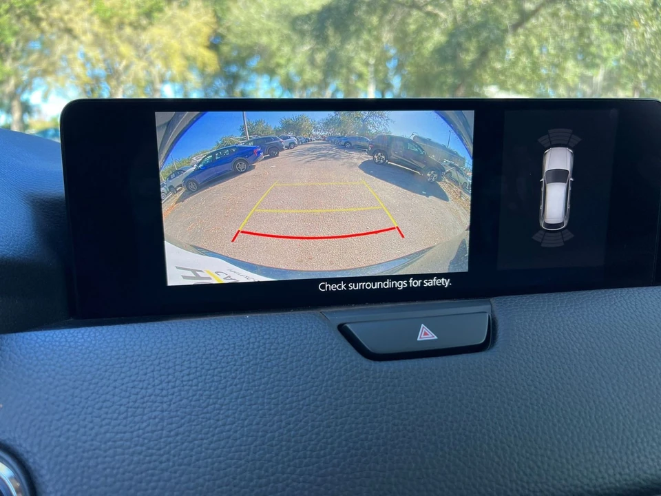 2025 Mazda CX-90 - Image 22 of 31