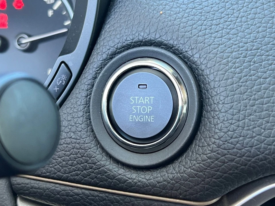 2025 Mazda CX-90 - Image 23 of 31