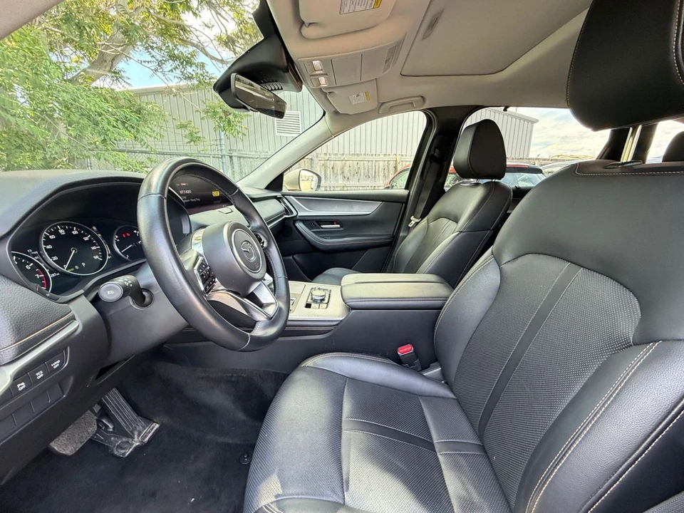 2025 Mazda CX-90 - Image 30 of 31