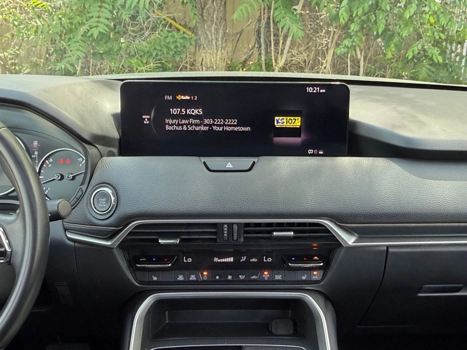 2025 Mazda CX-90 - Image 19 of 31