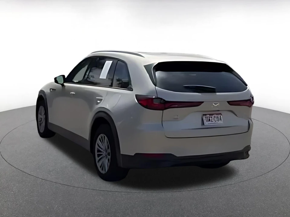 2025 Mazda CX-90 - Image 18 of 31