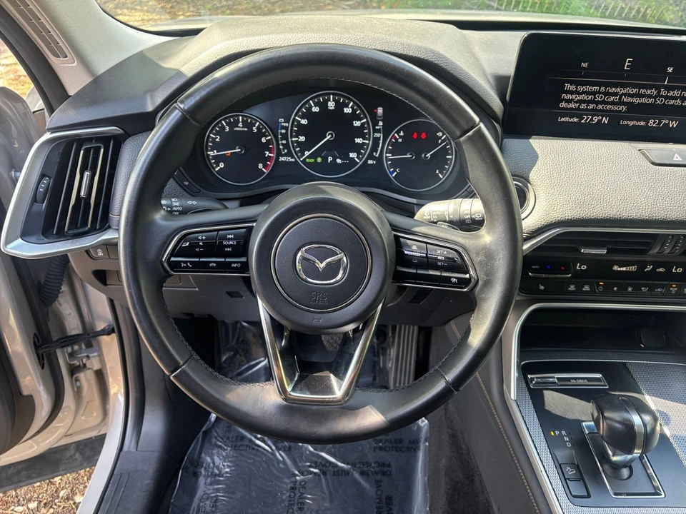 2025 Mazda CX-90 - Image 27 of 31