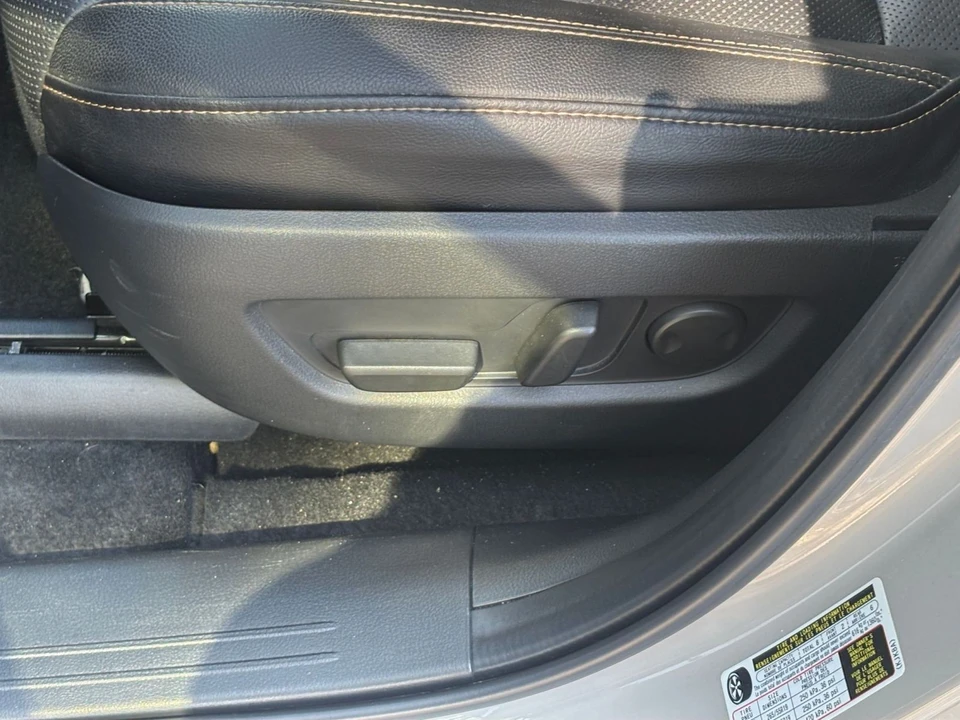 2025 Mazda CX-90 - Image 25 of 31