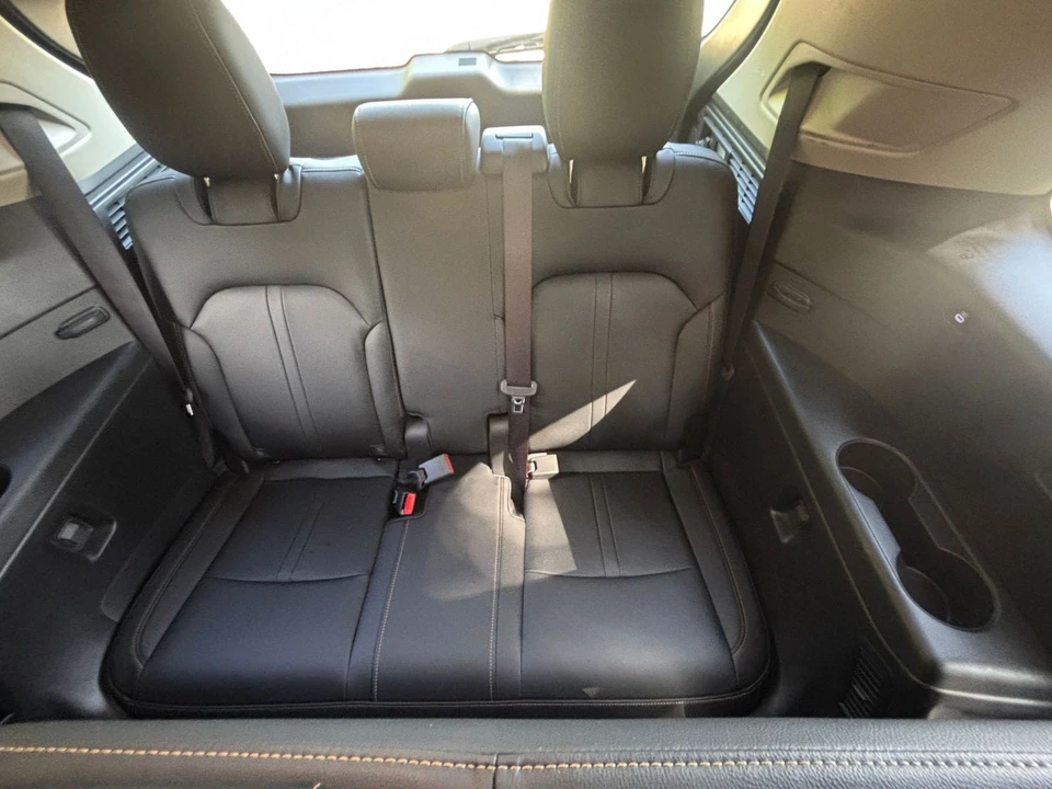 2025 Mazda CX-90 - Image 29 of 31