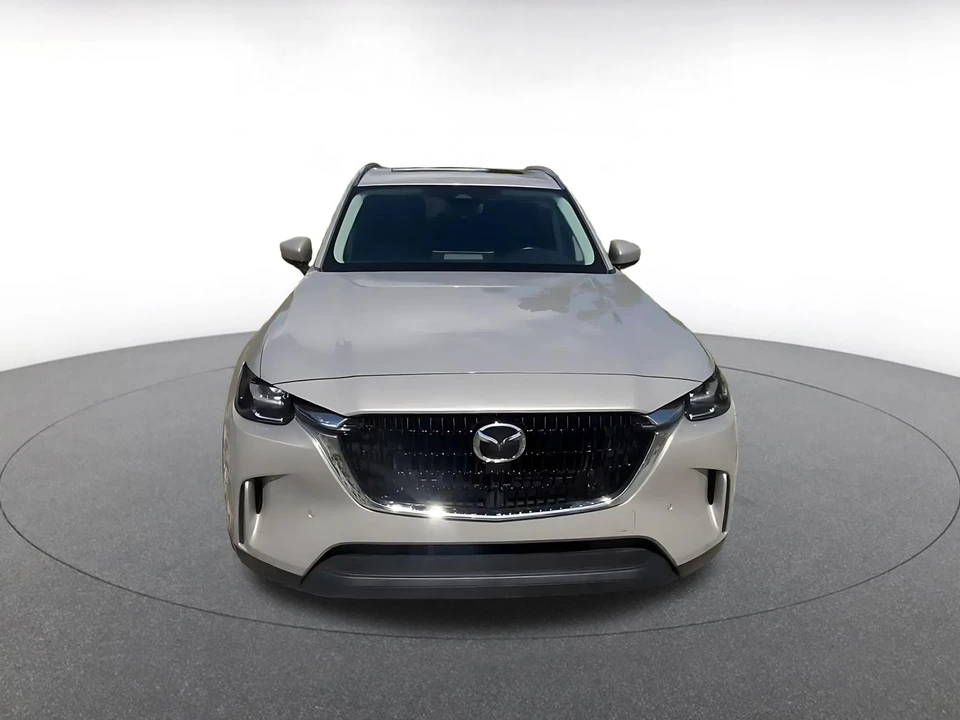 2025 Mazda CX-90 - Image 4 of 31
