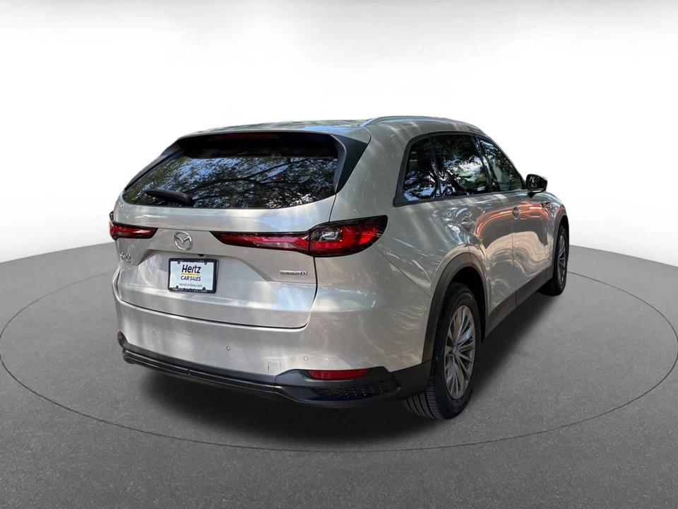 2025 Mazda CX-90 - Image 7 of 10