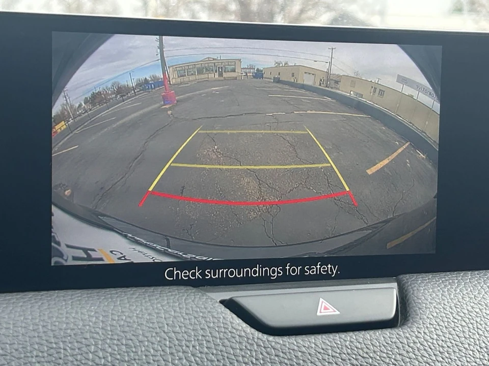 2025 Mazda CX-90 - Image 22 of 31