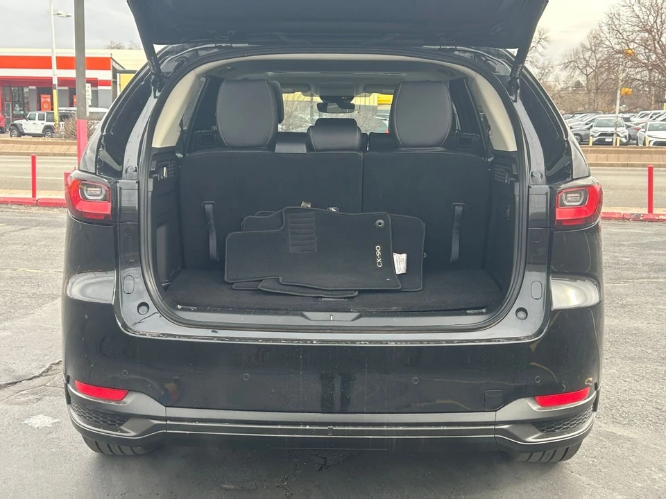 2025 Mazda CX-90 - Image 30 of 31