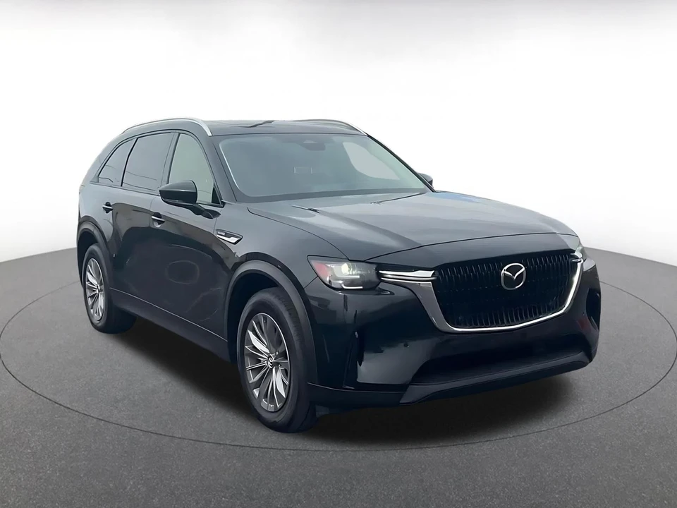 2025 Mazda CX-90 - Image 3 of 31
