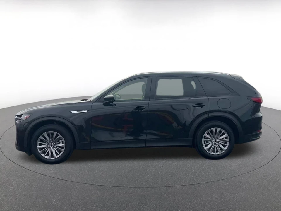 2025 Mazda CX-90 - Image 7 of 31