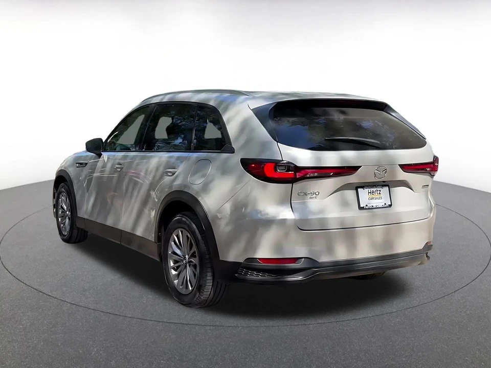 2025 Mazda CX-90 - Image 9 of 31
