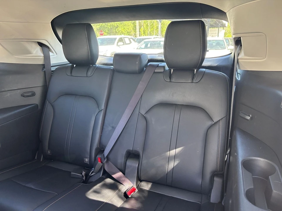 2025 Mazda CX-90 - Image 28 of 31